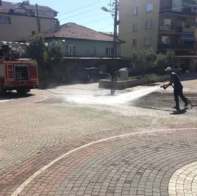 Vezirhan'da Bayram Temizliği Başladı