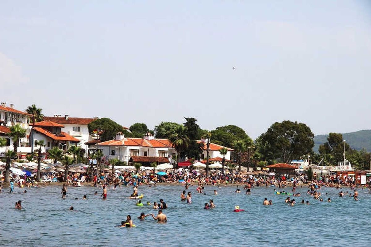 Muğla'da Sahillerde Bayram Yoğunluğu