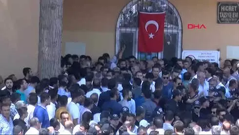 Şanlıurfa Suruç Saldırısında Hayatını Kaybeden Mehmet Şah Yıldız, Son Yolculuğuna Uğurlanıyor-1 Şanlıurfa Suruç Saldırısında Hayatını Kaybeden Mehmet Şah Yıldız, Son Yolculuğuna Uğurlanıyor-1