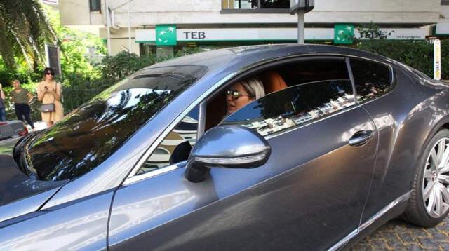 Selin İmer, Mustafa Ceceli'nin İki Yıl Önce 'Benim Değil' Dediği Arabayla Görüntülendi