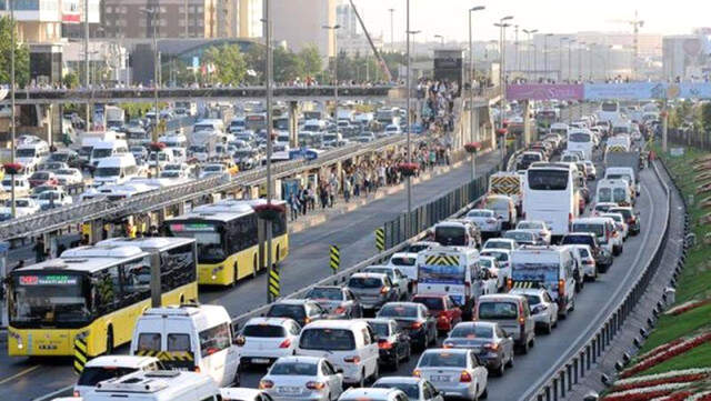 İstanbul'da Yarın Bazı Yollar Kapalı Olacak! İşte Kapatılacak Yollar ve Alternatif Güzergahlar