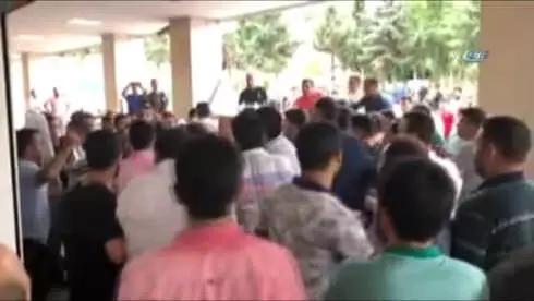 Suruç'taki Olayla İlgili Soruşturma: 19 Kişi Gözaltına Alındı Suruç'taki Olayla İlgili Soruşturma: 19 Kişi Gözaltına Alındı