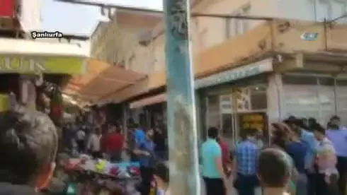 Suruç'taki Olayla İlgili Soruşturma: 19 Kişi Gözaltına Alındı Suruç'taki Olayla İlgili Soruşturma: 19 Kişi Gözaltına Alındı
