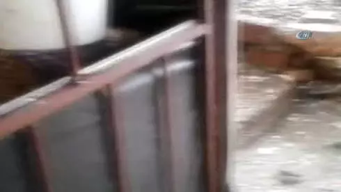 Demre'de Dolu ve Fırtına Blançosu... 930 Dönüm Alan Zarar Gördü Demre'de Dolu ve Fırtına Blançosu... 930 Dönüm Alan Zarar Gördü