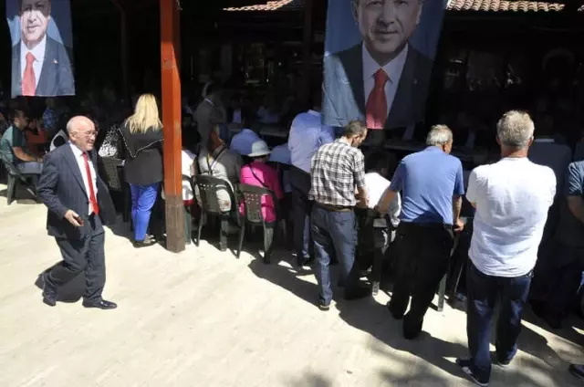 Ereğli'de AK Parti'ye Coşkulu Karşılama