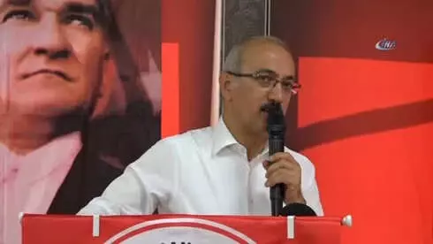 Bakan Elvan: 'Balık Çiftçilerini Karadan Bin 900 Metre İleri Taşıyacağız' Bakan Elvan: 'Balık Çiftçilerini Karadan Bin 900 Metre İleri Taşıyacağız'