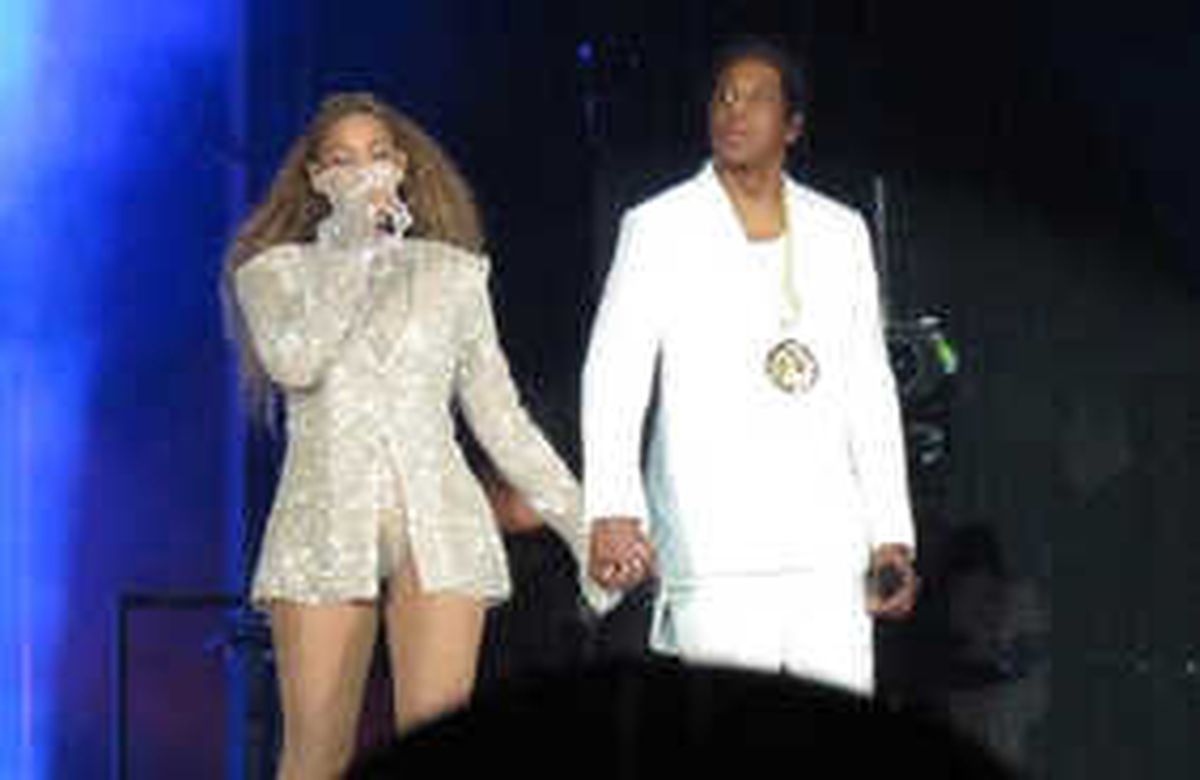 Jay Z ve Beyonce Evliliklerini mi Tazeledi?