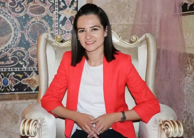 Aşk ve Mavi Dizisinin Konağı Ziyaretçi Akınına Uğruyor Aşk ve Mavi Dizisinin Konağı Ziyaretçi Akınına Uğruyor