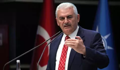 Vatandaşlık Hakkı Kazanan 30 Bin Suriyeli Seçimlerde Oy Kullanacak Vatandaşlık Hakkı Kazanan 30 Bin Suriyeli Seçimlerde Oy Kullanacak