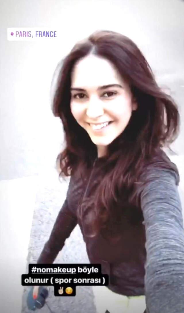 Fahriye Evcen'in Başlattığı Akıma Ünlülerden Fotoğraf Yağdı