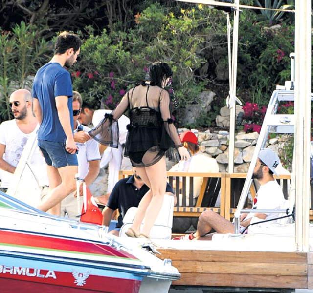 Merve Boluğur ve Hakan Sabancı Aşkı Fotoğraflarla Belgelendi
