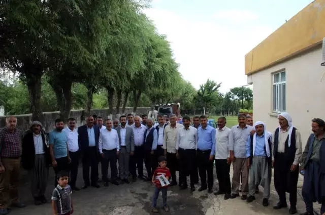 Bal, Bağlar ve Kayapınar'a Bağlı Köyleri Ziyaret Etti Bal, Bağlar ve Kayapınar'a Bağlı Köyleri Ziyaret Etti
