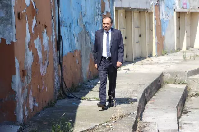 Balta, Millet Bahçesi'nde İncelemelerde Bulundu Balta, Millet Bahçesi'nde İncelemelerde Bulundu