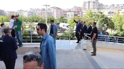 Cumhurbaşkanı Erdoğan'dan Milletvekili Yıldız ve Şehit Ailesine Taziye Ziyareti Cumhurbaşkanı Erdoğan'dan Milletvekili Yıldız ve Şehit Ailesine Taziye Ziyareti