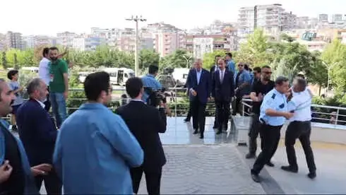 Cumhurbaşkanı Erdoğan'dan Milletvekili Yıldız ve Şehit Ailesine Taziye Ziyareti Cumhurbaşkanı Erdoğan'dan Milletvekili Yıldız ve Şehit Ailesine Taziye Ziyareti
