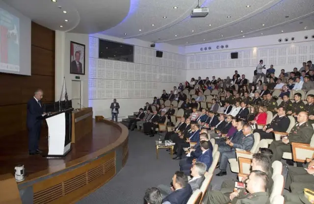 Doğu Anadolu'da Uluslararası Göç' Atatürk Üniversitesi'nde Masaya Yatırıldı Doğu Anadolu'da Uluslararası Göç' Atatürk Üniversitesi'nde Masaya Yatırıldı