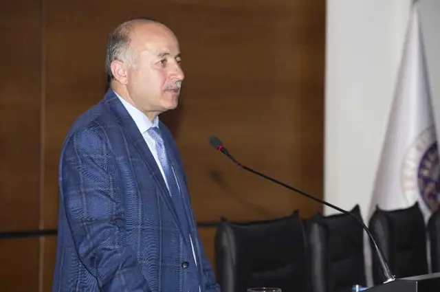 Doğu Anadolu'da Uluslararası Göç' Atatürk Üniversitesi'nde Masaya Yatırıldı Doğu Anadolu'da Uluslararası Göç' Atatürk Üniversitesi'nde Masaya Yatırıldı