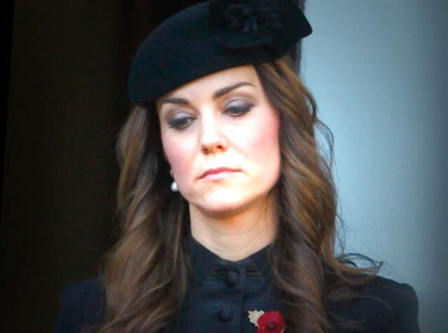 Kate'e Yıkım Üstüne Yıkım: Tren Krizinin Ardından Fotoğraf Yasağı Da Geldi