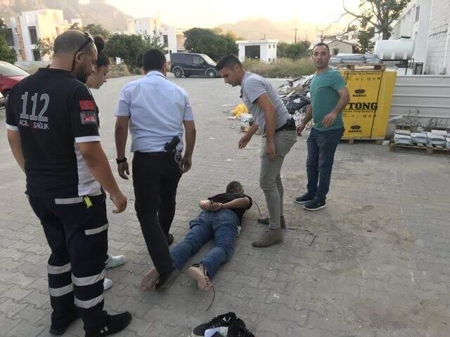 Şehir Eşkiyası Önce Arabasıyla İşyerine Daldı, Ardından Eski Sevgilisine Mermisi Bitene Kadar Sıktı!