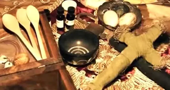 Dolandırıcı Çift,