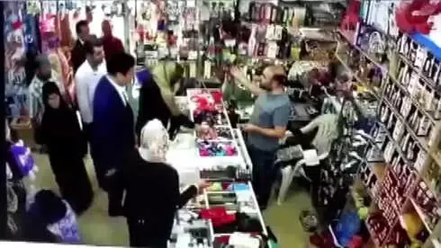 Suruç'taki Ak Partililere Yönelik Saldırının Güvenlik Kamerası Görüntüleri Suruç'taki Ak Partililere Yönelik Saldırının Güvenlik Kamerası Görüntüleri