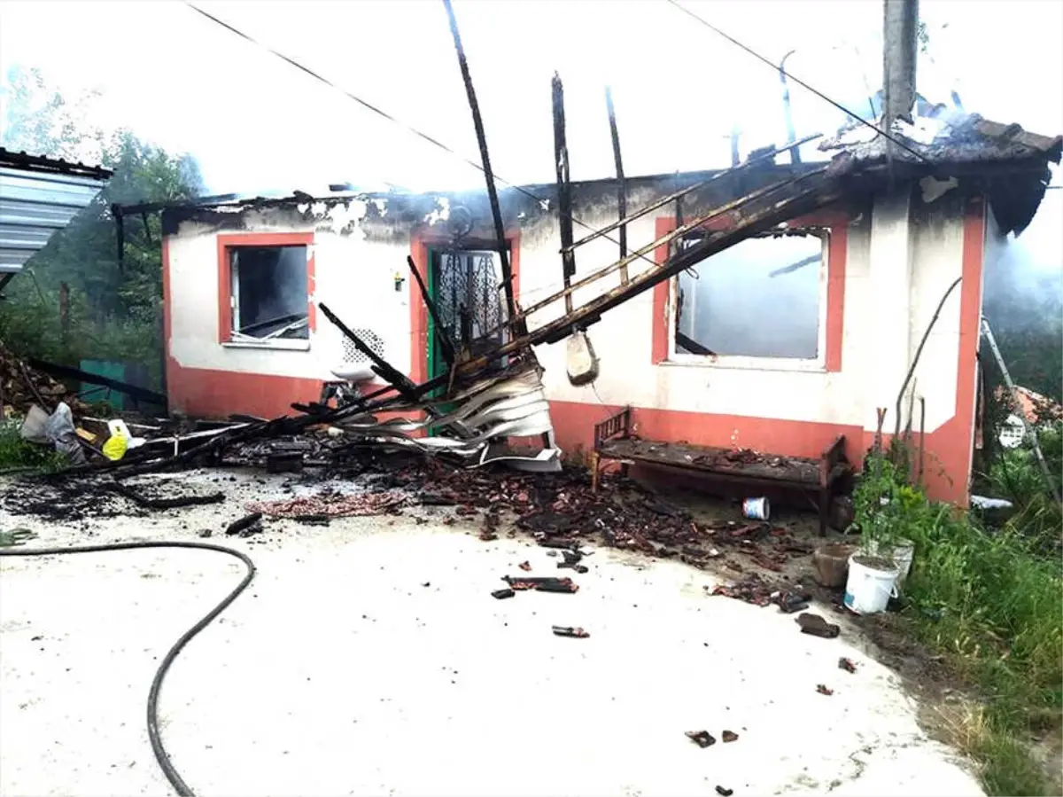 Alaplı'da Tek Katlı Evde Yangın