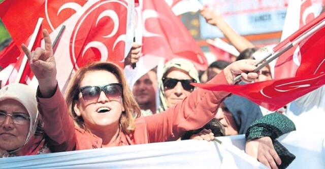 Bahçeli'den İkinci Tur Söylemlerine Sert Tepki: Kafaları Almıyor, Milleti Anlamıyorlar