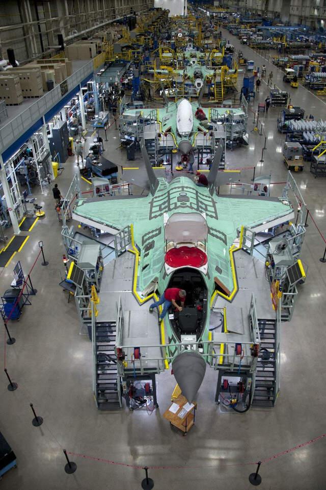 F-35'in Son Teknoloji İle Donatılan Kokpiti İlk Kez Görüntülendi