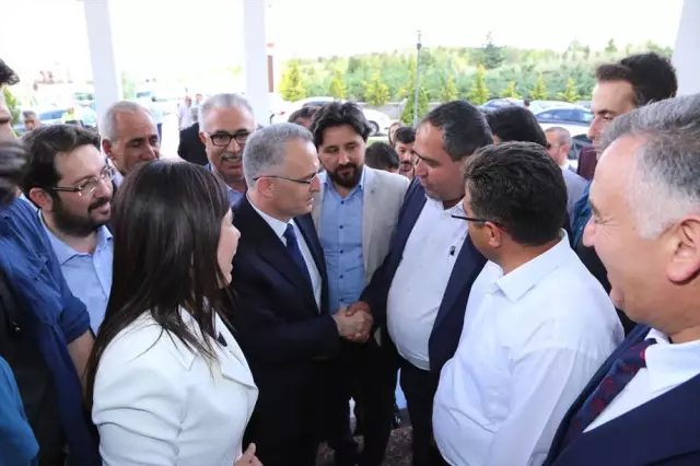 Geçmişin Hatalarını, Faturalarını Biz Ödedik' Geçmişin Hatalarını, Faturalarını Biz Ödedik'
