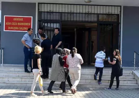 Soma Maden Faciası Davasına Sanıklar İfade Verdi Soma Maden Faciası Davasına Sanıklar İfade Verdi