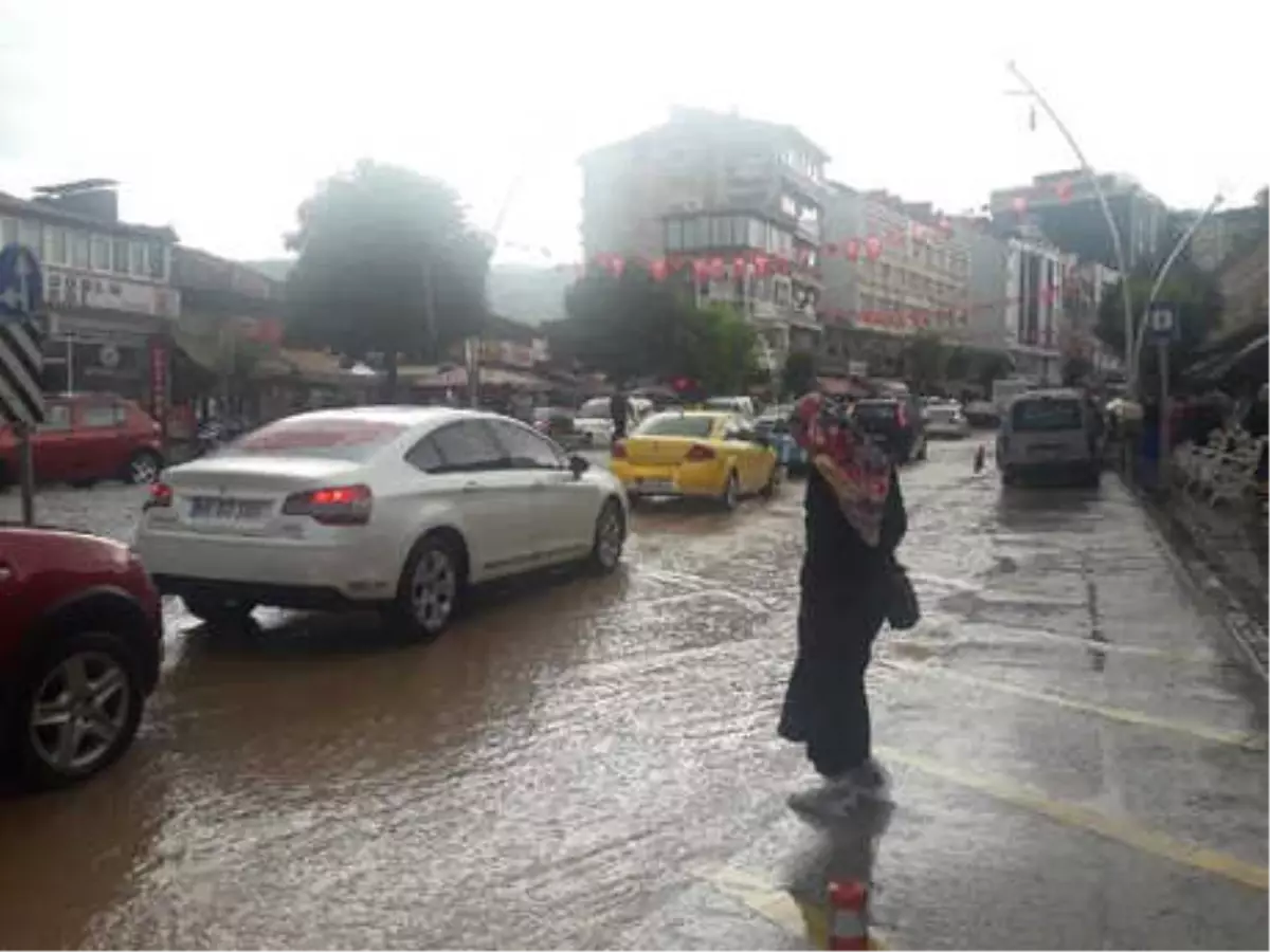 Tokat'ta Sağanak, Su Baskınlarına Neden Oldu
