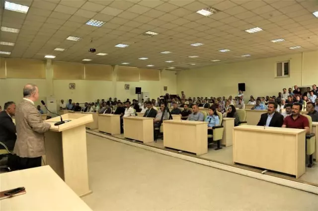 Başkan Özgökçe Personeliyle Bayramlaştı Başkan Özgökçe Personeliyle Bayramlaştı