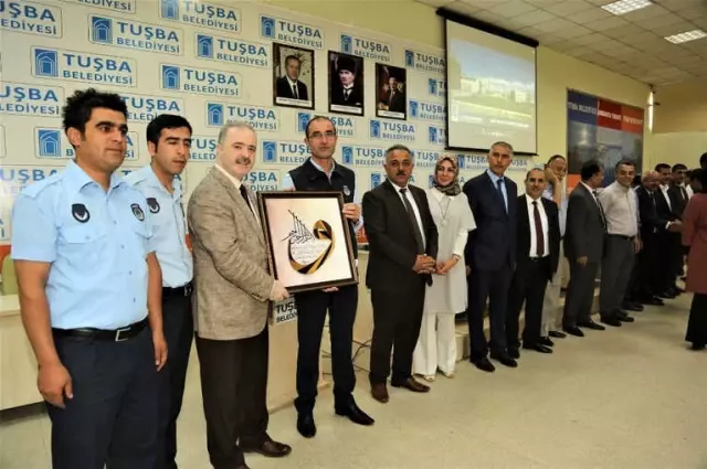 Başkan Özgökçe Personeliyle Bayramlaştı Başkan Özgökçe Personeliyle Bayramlaştı