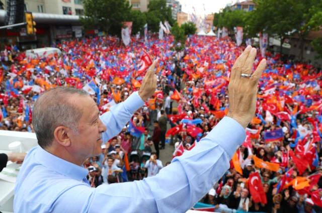 Erdoğan'dan Bedelli Askerlik Açıklaması: Çalışma Yaptırıyorum, 24 Hazirandan Sonra Karar Vereceğim