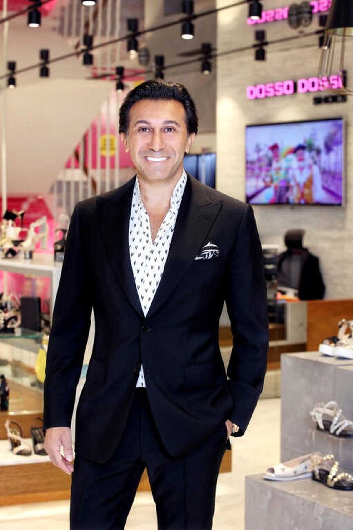 Hikmet Eraslan: 'Bizim Bu Ülkeye Gönül Borcumuz Var'