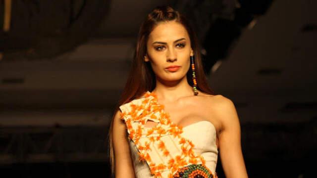 Model Sinem Sülün Yatak Odasına Ses Kayıt Cihazı Yerleştiren Eski Eşine Ailesine 2 Yıl Hapis Cezası Verildi