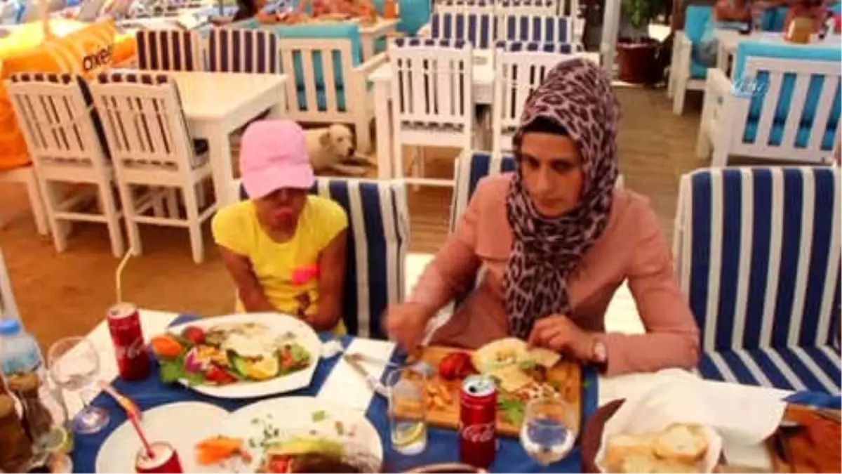 Elleri, Kulakları, Burnu ve Saçı Olmayan Minik Zehra'nın Tek Hayali Yaşıtları Gibi Görünmek