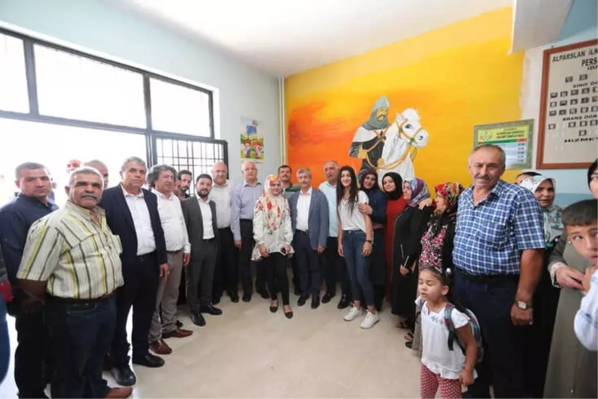 Belediye Başkanı Tamazoğlu, Ailesi ile Birlikte Oyunu Kullandı