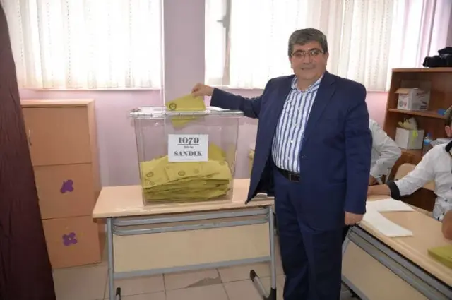Bilecik'te Oy Kullanma İşlemleri Devam Ediyor