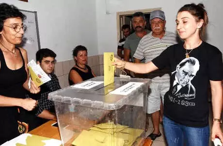 Bodrum Sandığa Gitti Plajlar Boş Kaldı Bodrum Sandığa Gitti Plajlar Boş Kaldı