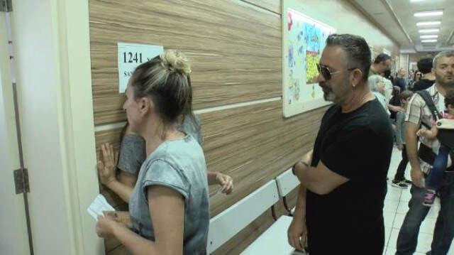 Cem Yılmaz'ın Oy Kullandığı Sandıkta Kahkahalar Havada Uçuştu