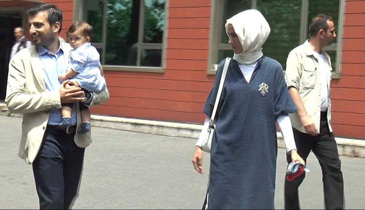 Cumhurbaşkanı Erdoğan'ın Küçük Torunu Canan Aybüke İlk Kez Görüntülendi