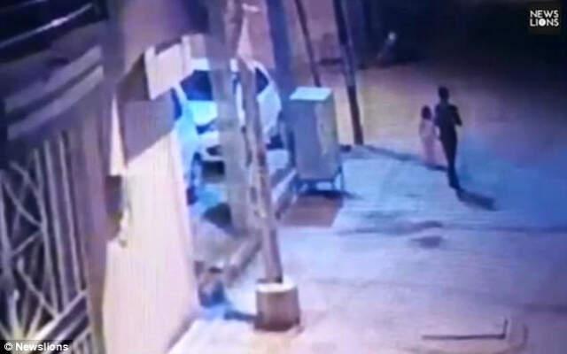 Salon Çalışanı, Düğünden Kaçırıp Tecavüz Ettiği Küçük Kızın Başını Taşla Ezerek Öldürdü
