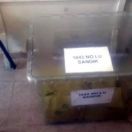 Suruç'ta, 'Blok Oy' Kullanıldığı İddiası Suruç'ta, 'Blok Oy' Kullanıldığı İddiası