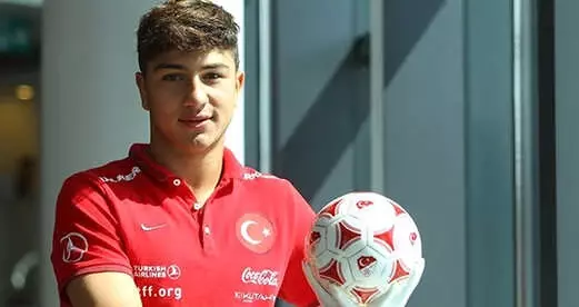 Beşiktaş, Bayer Leverkusen'den Güven Yalçın'ı Transfer Etti