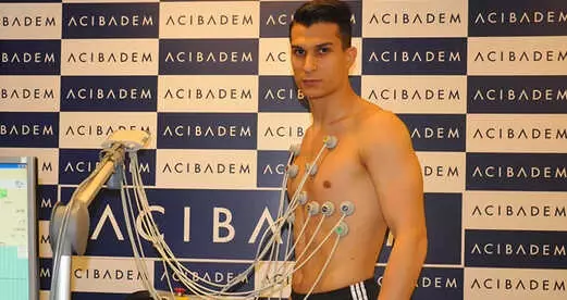 Beşiktaş'ta 4 Futbolcu Sağlık Kontrolünden Geçti