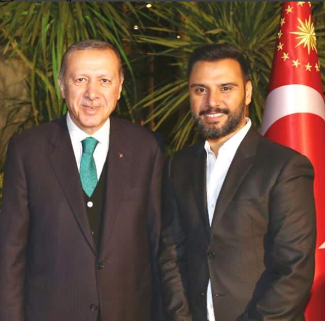 Ünlülerden Recep Tayyip Erdoğan'a Tebrik Mesajları