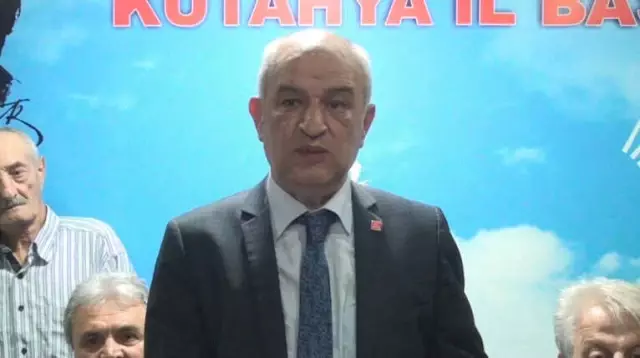 CHP Kütahya'dan 41 Yıl Sonra Milletvekili Çıkarttı CHP Kütahya'dan 41 Yıl Sonra Milletvekili Çıkarttı