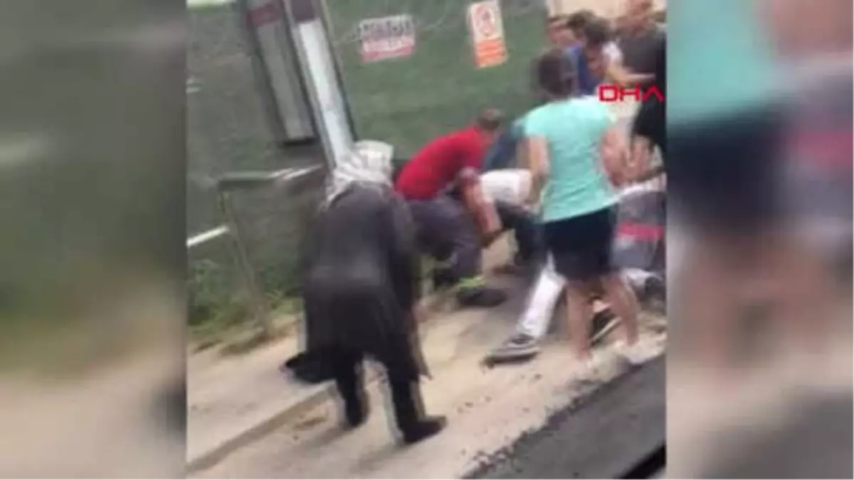 İstanbul Otobüsteki Taciz Kavgası Kamerada