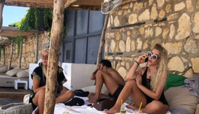 Selin Ciğerci'nin Mayolu Görüntüsü Sosyal Medyayı Salladı